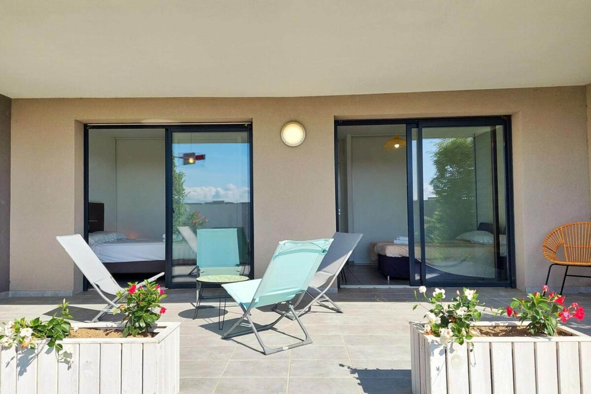 Kiara - Beach By Foot Terrace Isolella - By Tgb Pietrosella Eksteriør billede